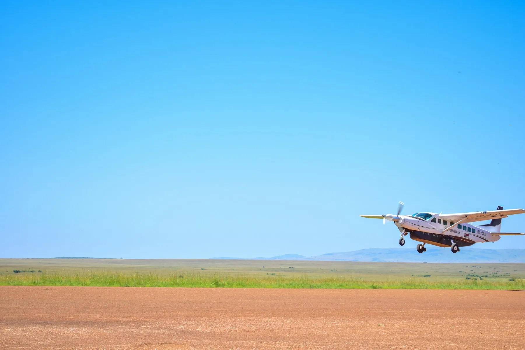 Fly-In Safari Guide: How Bush Flights Work in Africa
