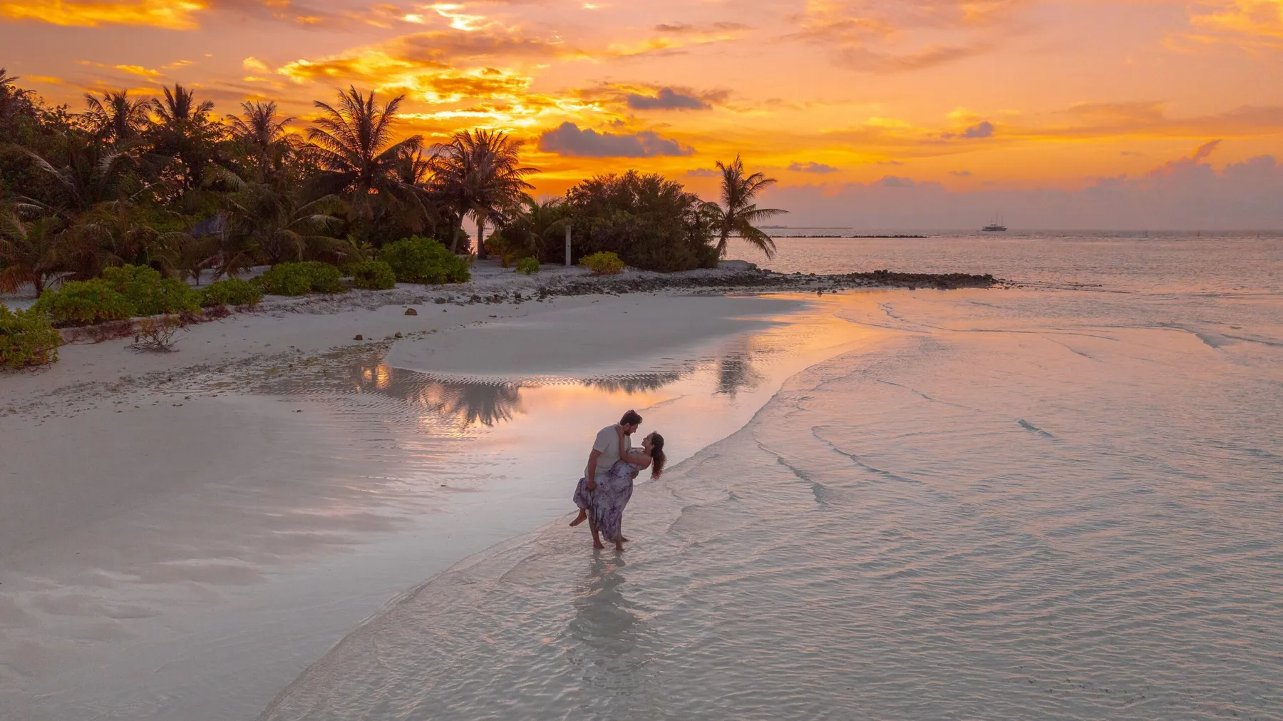 The Honeymoon: Wild Then Barefoot — tailor-made luxury African safari itinerary, Tanzania & Zanzibar
