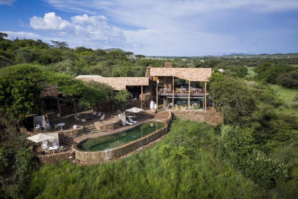 10 Best Luxury Safari Camps & Lodges in the Serengeti: Our top picks