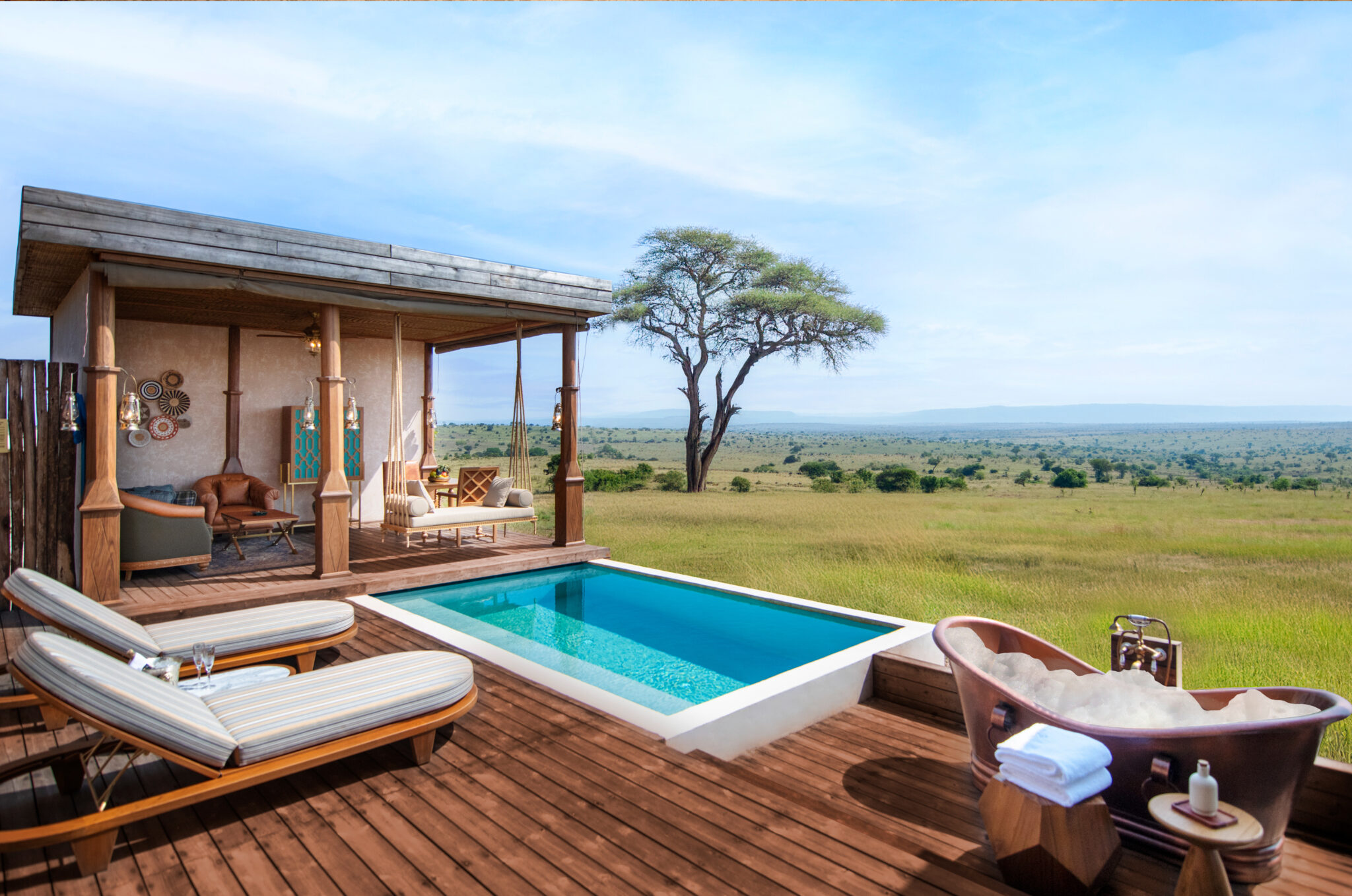 Luxury African Safari Lodge accommodation at One nature Mara River Lodge